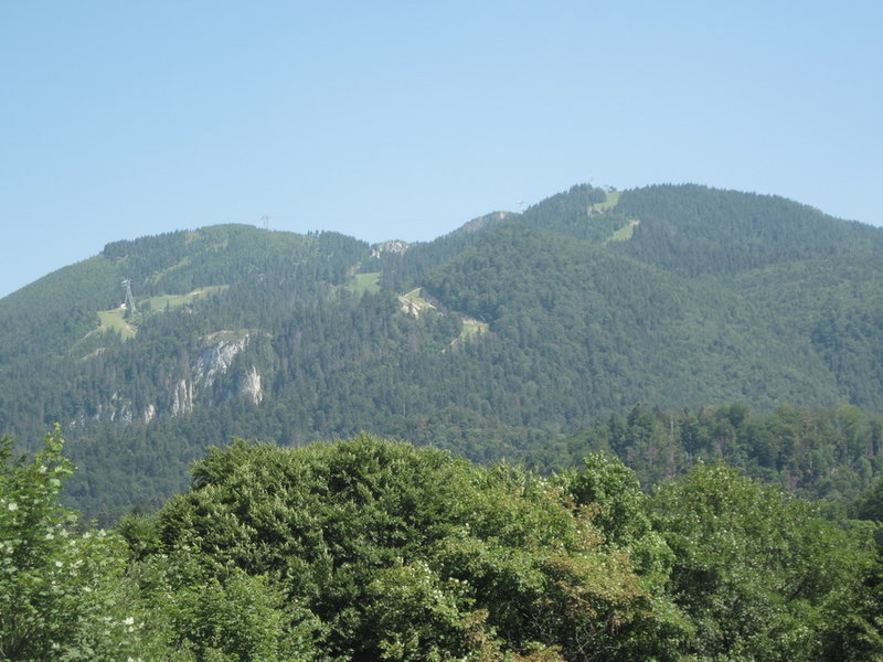 Piste und Gondel in Rasnov