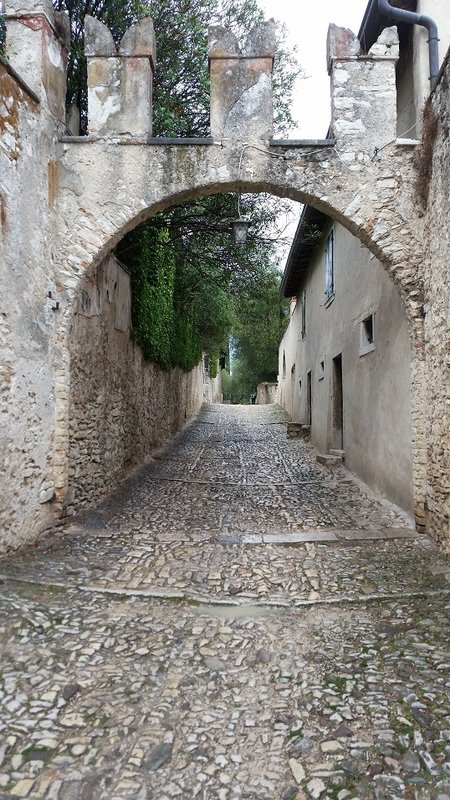 San Vigilio1.jpg