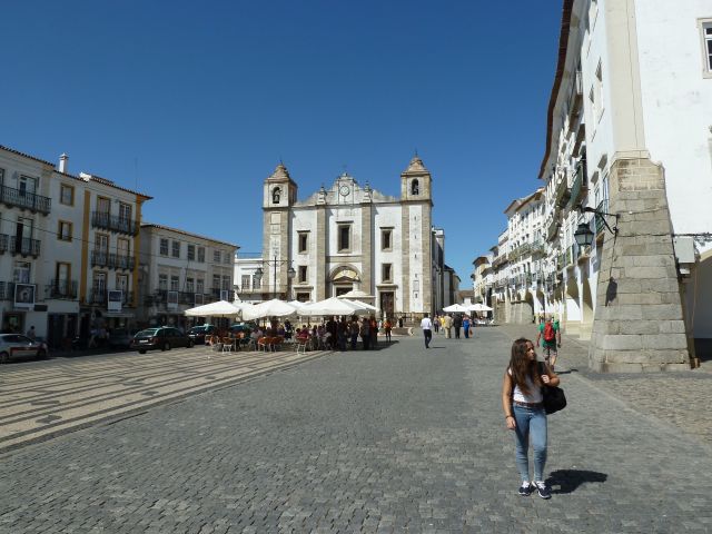Evora