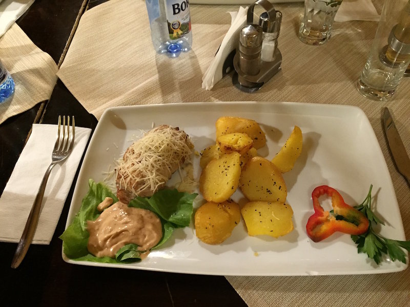 2015-09-10 2100 Abendessen.JPG