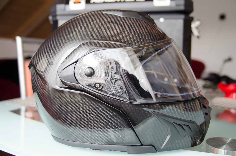 Helm-02.jpg