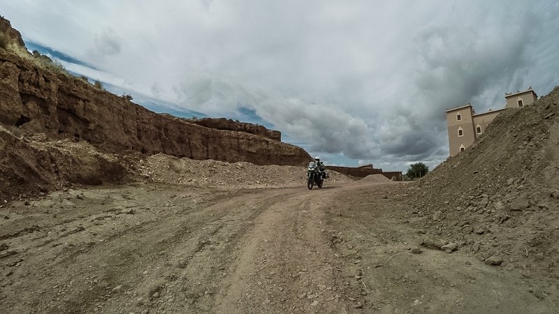 01 Abfahrt in Boumalne Dades.jpg