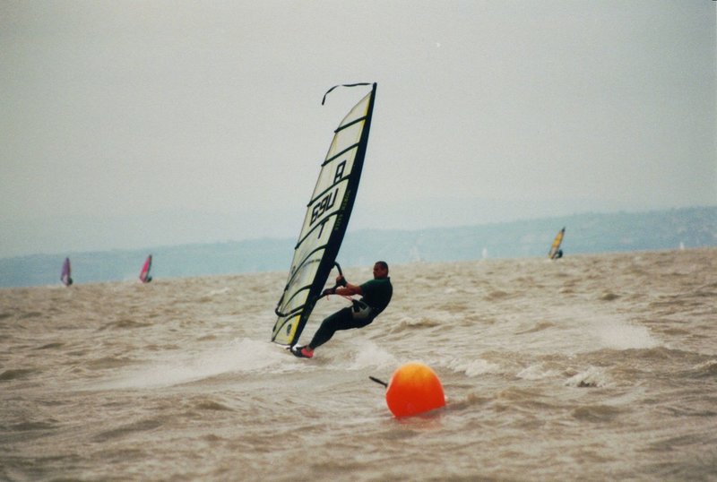 1996  003.jpg