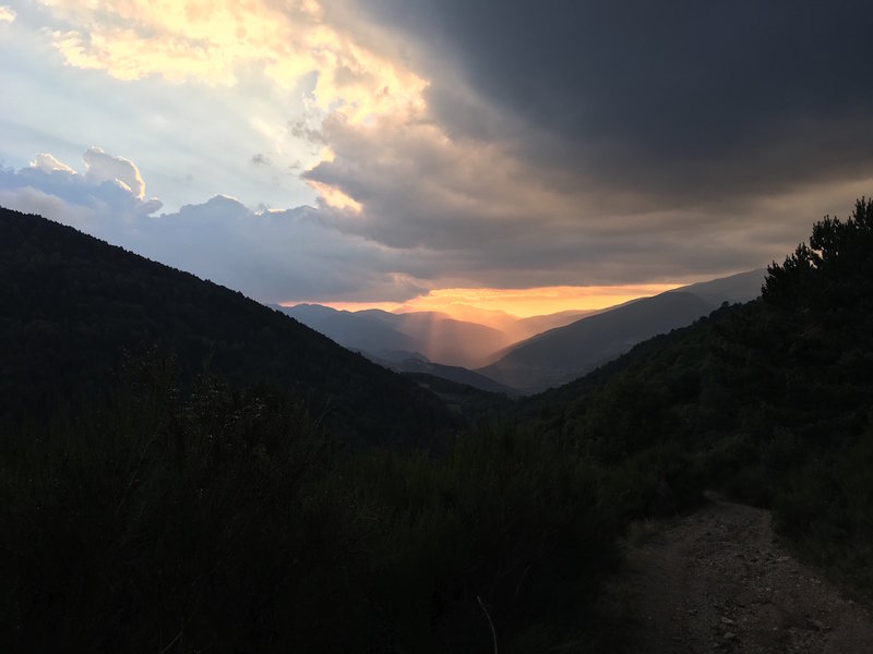 2016-09-11_1940_Sonnenuntergang-Schottter.JPG