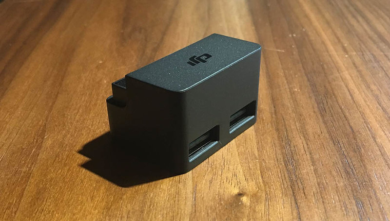 2 USB Dosen keine Ahnung was für welche, sieht aus wie &quot;Standard&quot;