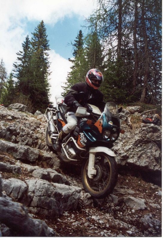 003 Lozze.jpg (215.98 KiB) 2902 mal betrachtet Grobes Korn