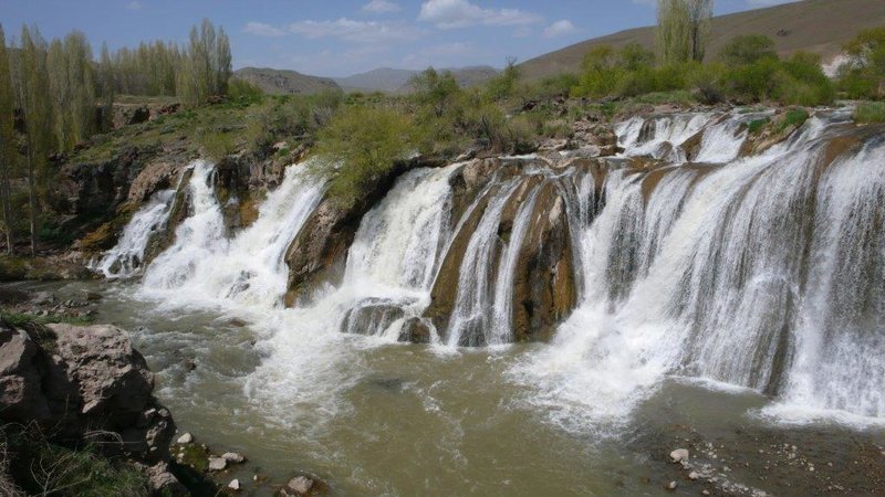 2008 ARARAT Foto-TL-verkleinert 300.jpg