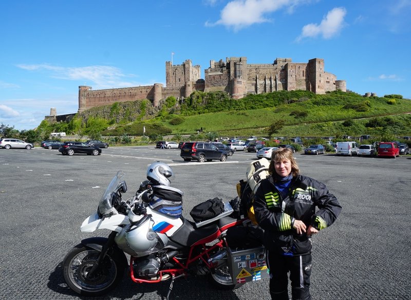 Bamburgh Castle in England Richtung Schottland