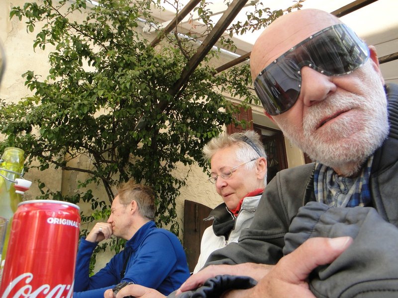 comp_DSC01148.jpg (388.28 KiB) 2421 mal betrachtet Der Poser