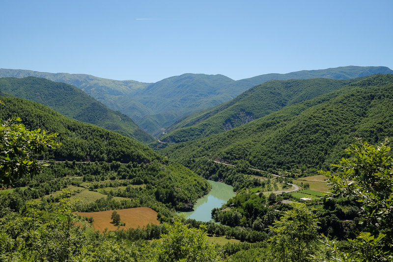 mitten in Albanien