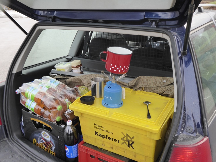 Kaffeepause unterwegs- als alter Camper macht man den selber