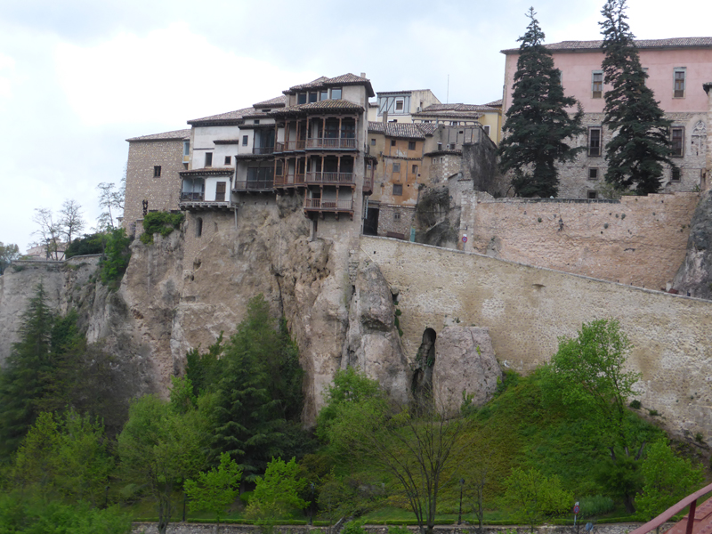 Cuenca -die weltberühmten Casas colgadas - kleben am Fels wie Schwalbennester