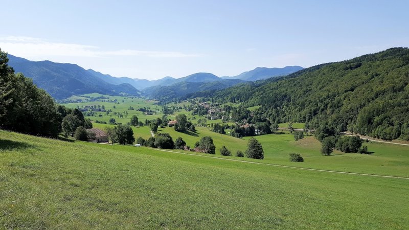 Bild 3 Hochtal im Vercors.jpg