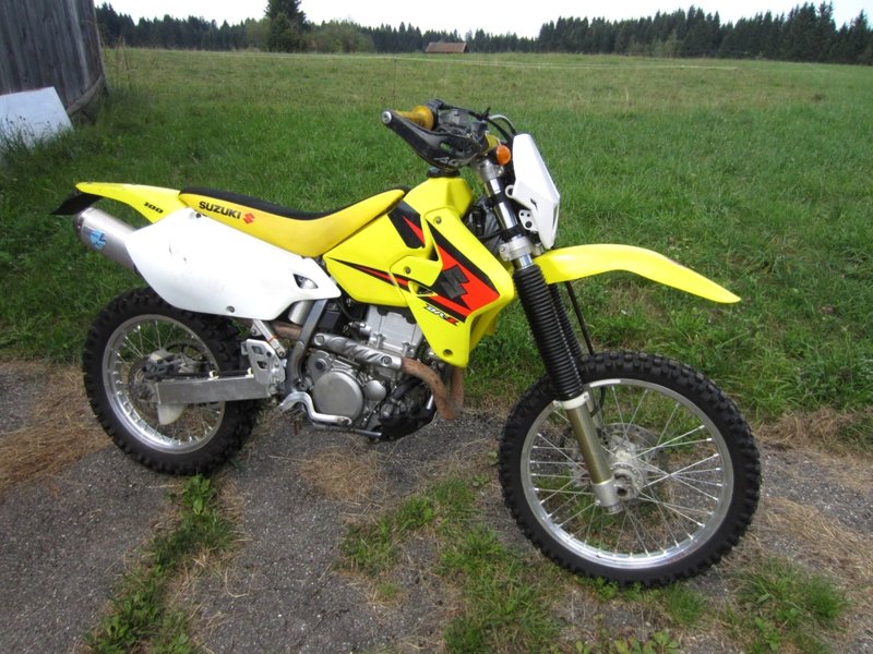 DRZ 0001a.jpg