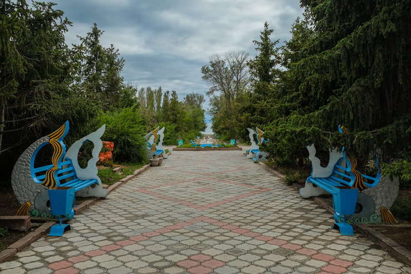 ein altes Sanatorium am See