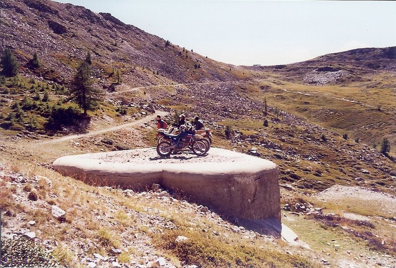 99 X-Bunker 1a.jpg