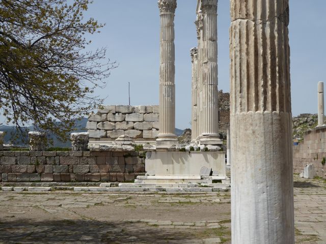 Patheon 1.jpg