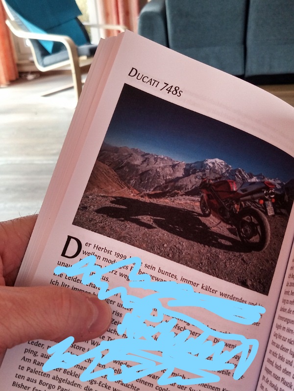 748.jpg