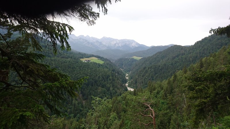 Bis Steinberg am Rofangebirge war das Wetter ja noch halbwegs i.O.