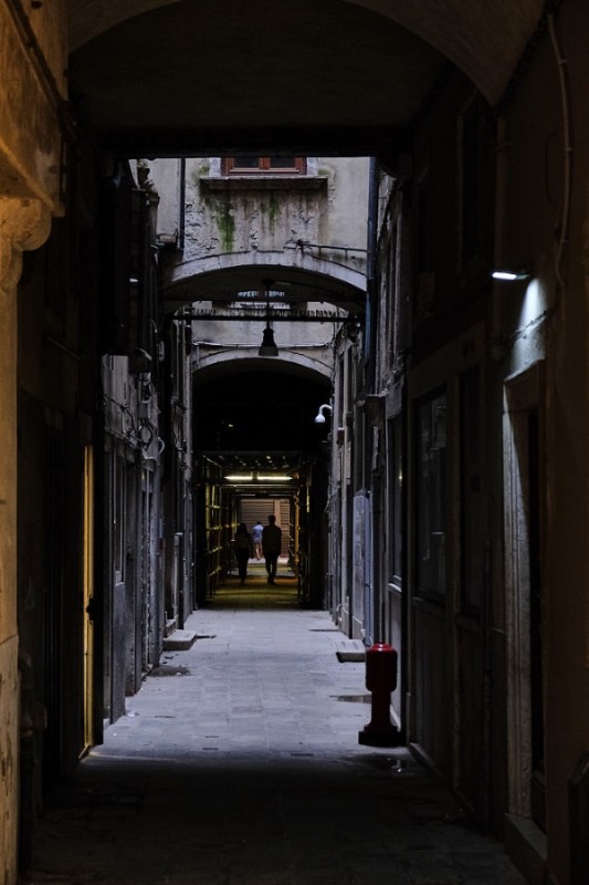 DSCF5597.jpg (151.57 KiB) 9902 mal betrachtet Venedig