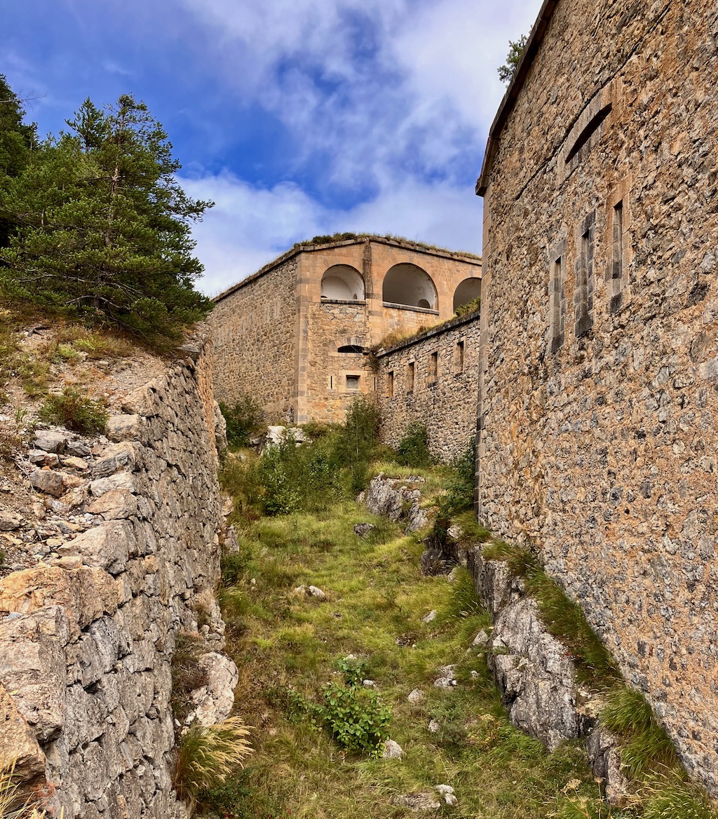 Fort des Salettes.jpeg