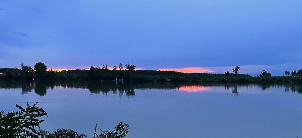 Sunset Po.jpeg