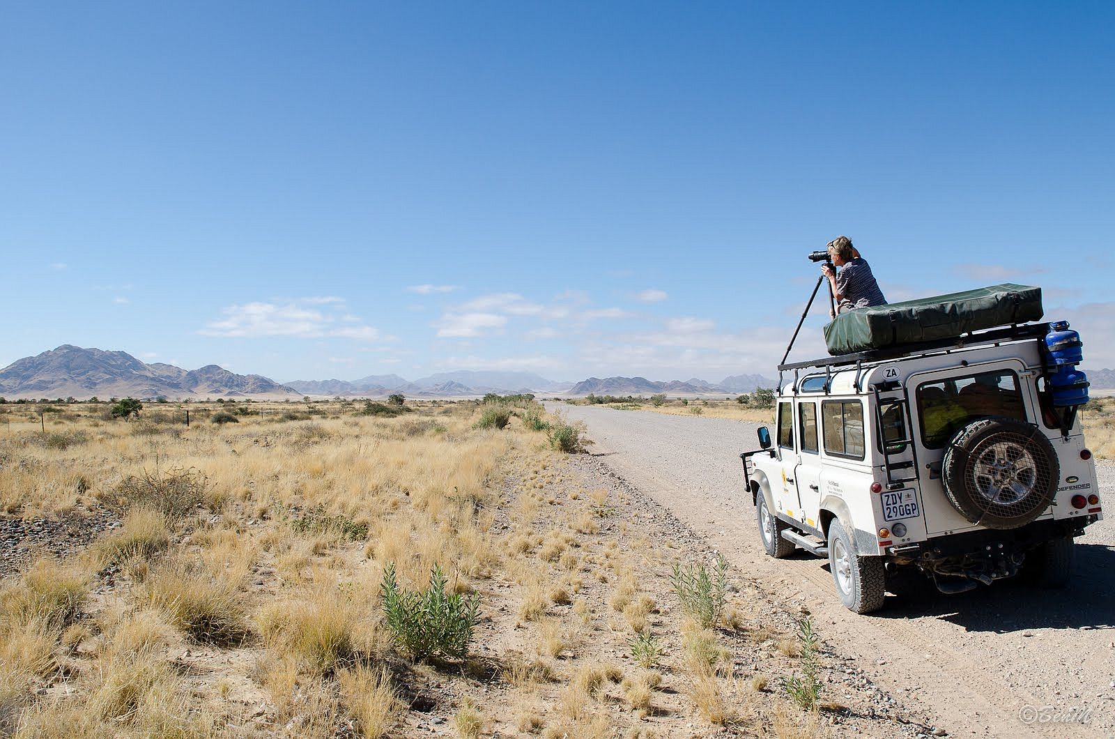 FW-MB-Defender-Namibia-Botswana-1.jpg