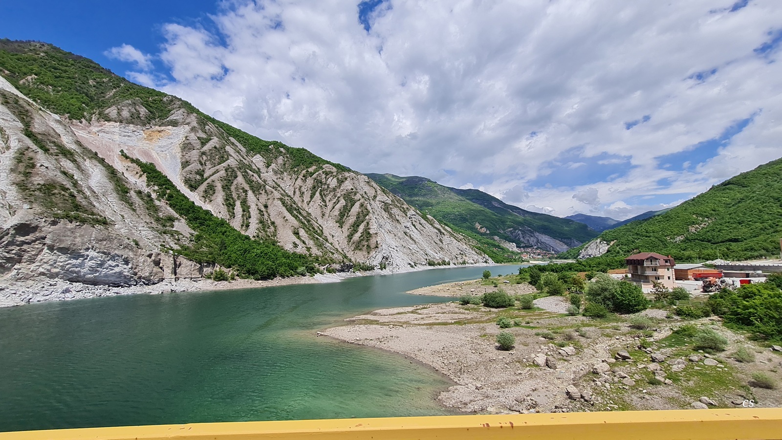 20250512_1252_Debarsee.jpg