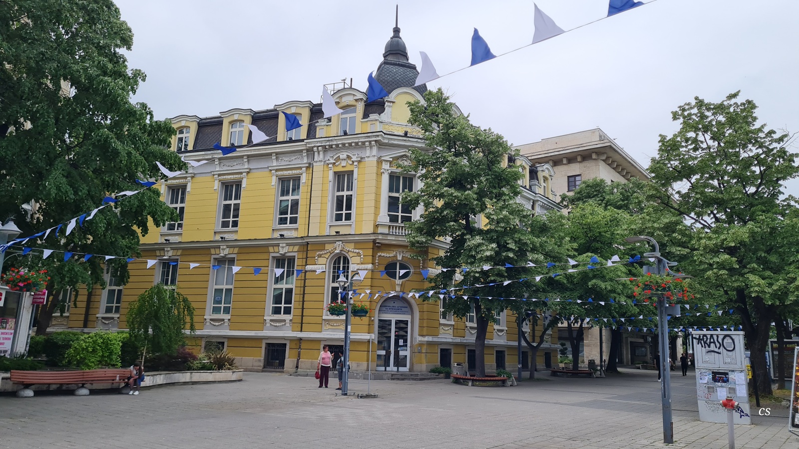20250524_1543_Burgas.jpg