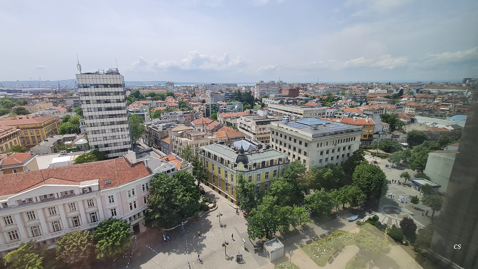 20250524_1442_Burgas.jpg