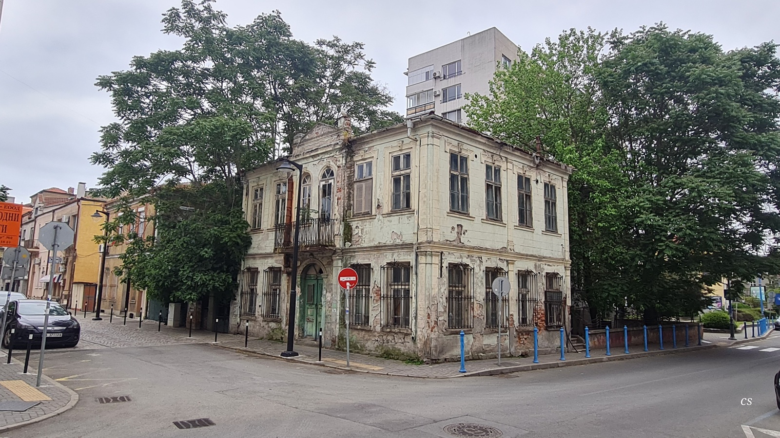 20250525_1038_Burgas.jpg