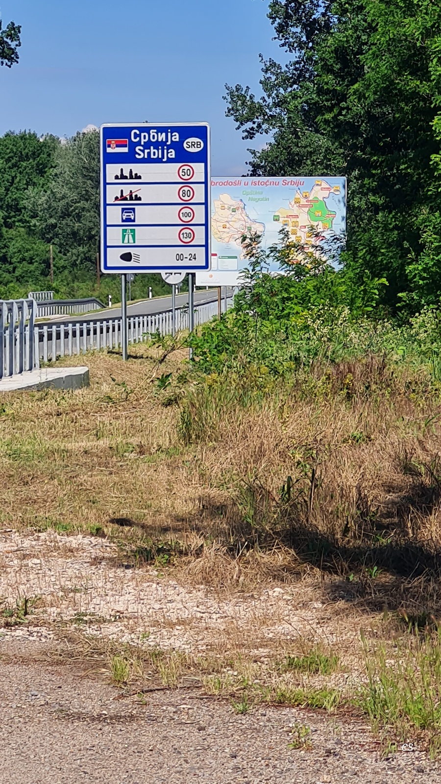 20250528_1029_Grenze_33.jpg