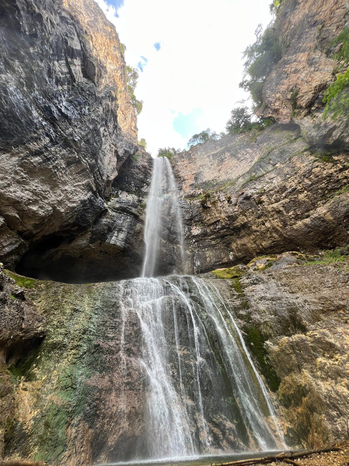 Wasserfall1.JPG