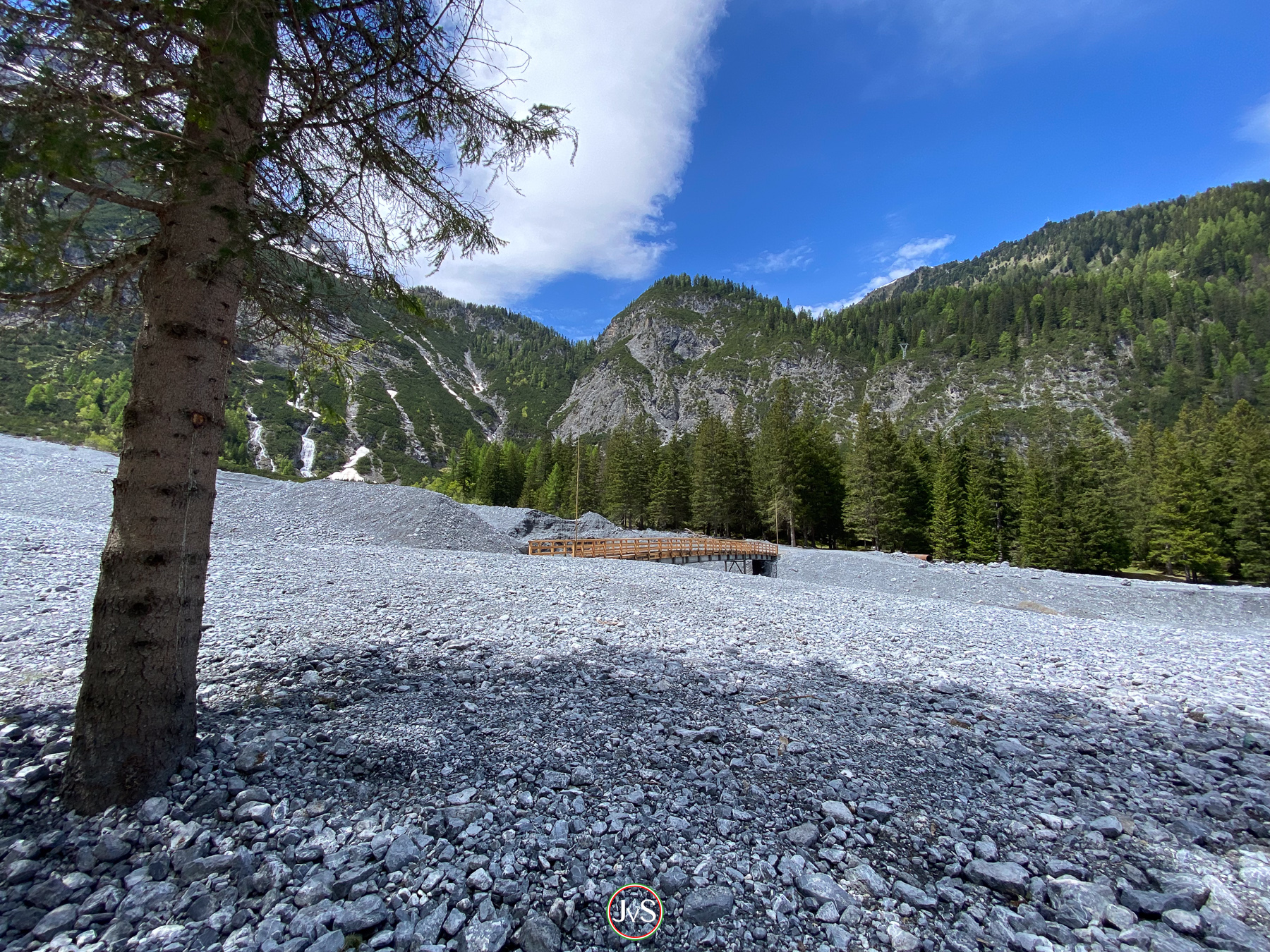 MotorProsa-Drei-Brunnen-1-2.jpg
