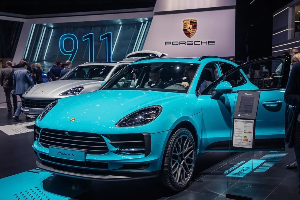 Macan-4S.jpg