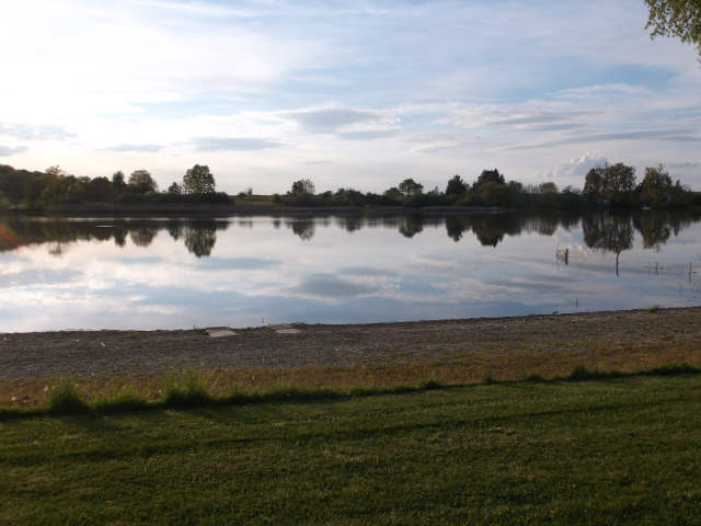...der See dazu