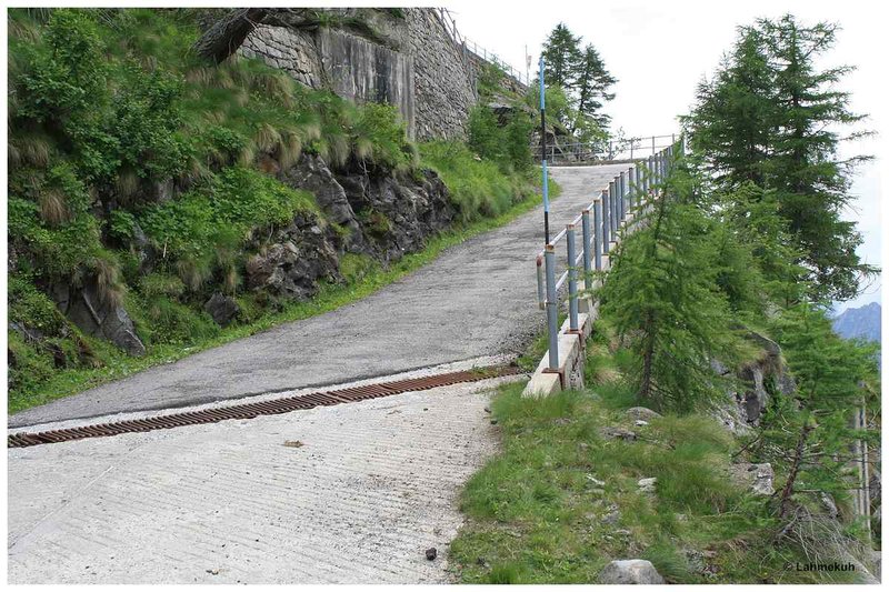 Anfahrt zum Lago di Teleccio - die Kehre der Umkehr...