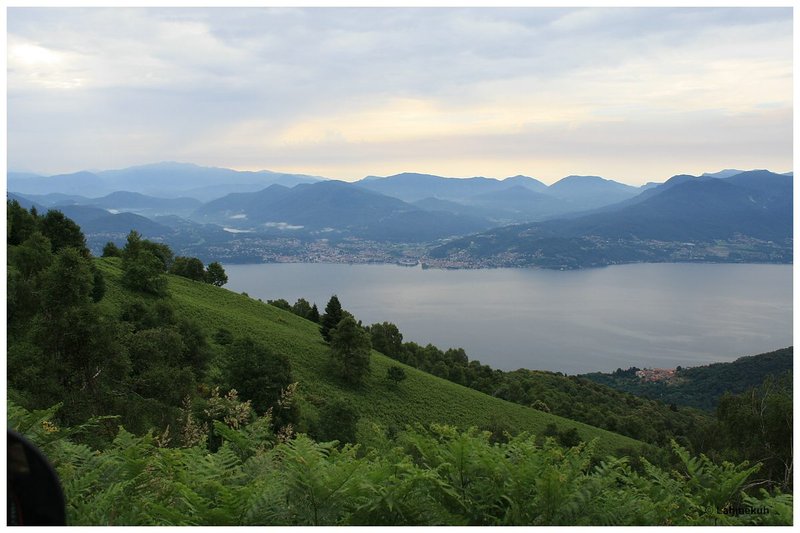 Il Colle - Nordanfahrt - Blick auf den Lago Maggiore