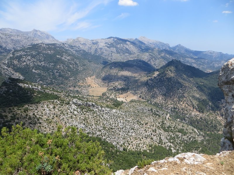 Ausblick vom Castell d'Alaro.JPG