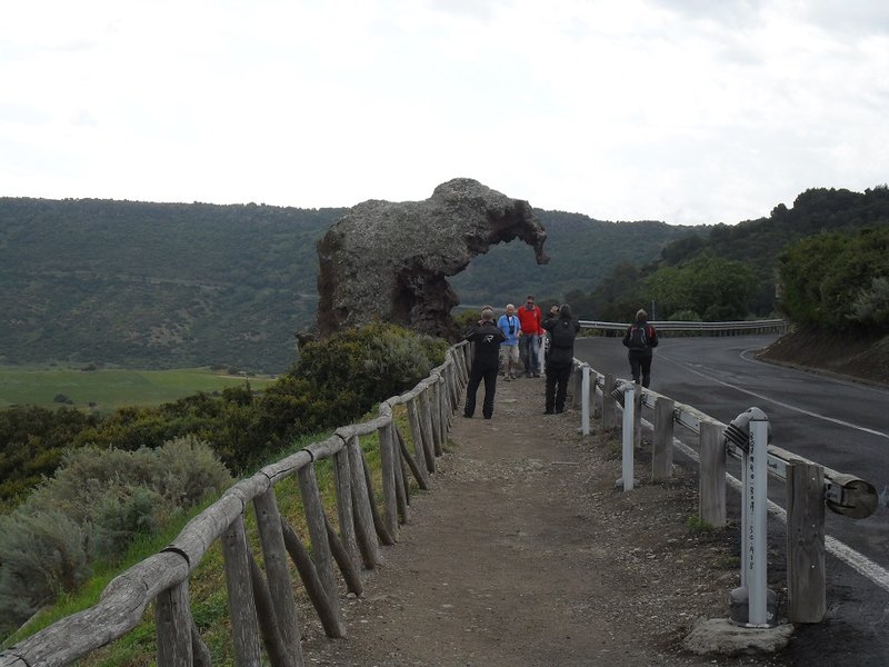 Zwischenstopp beim Rocca Del Elefante