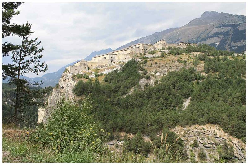 D1006 bei Bramans - Blick auf die Festung Esseillon