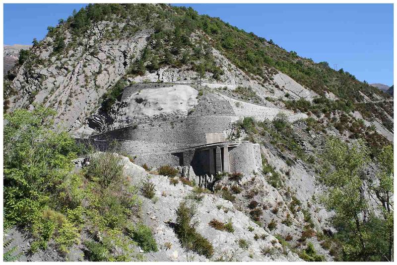 D428 - Route de Pierlas
