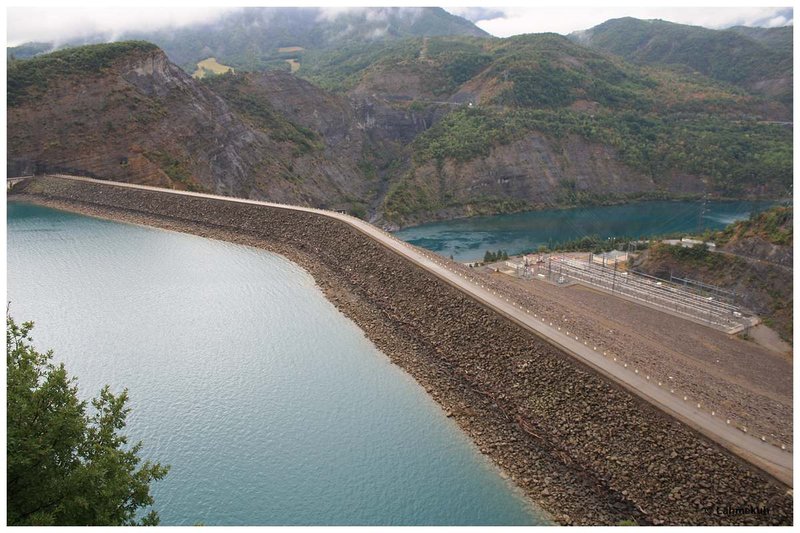 Lac de Serre Poncon - Aussichtspunkt an der Staumauer - Blick nach Süden