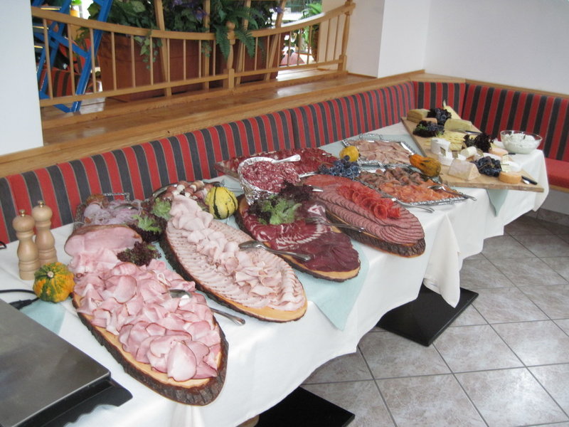 08  09  2011  005.JPG