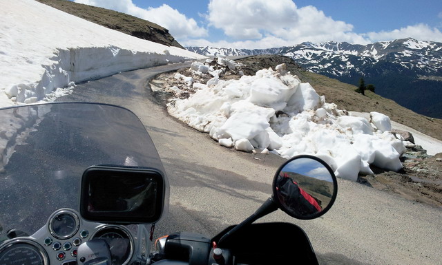 Transalpina, kam ne Spur breit geräumt!