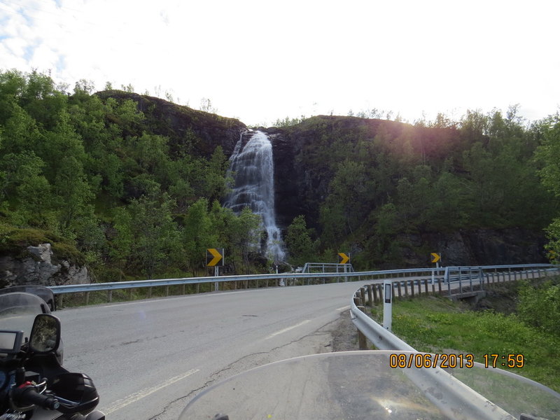 IMG_3051a.JPG