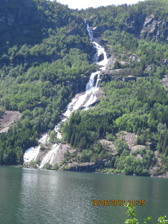 IMG_3514b.JPG