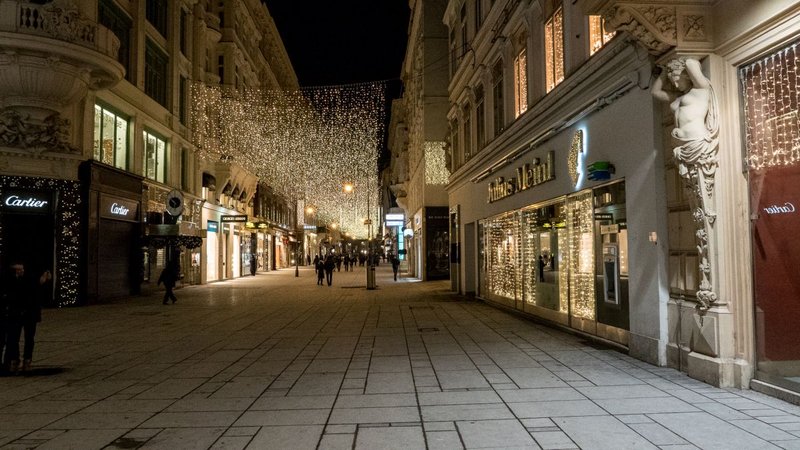 34 Wien by Night.jpg